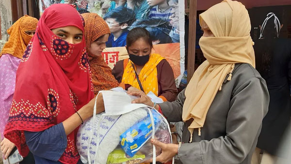 Nutrition Kits to Adolescent